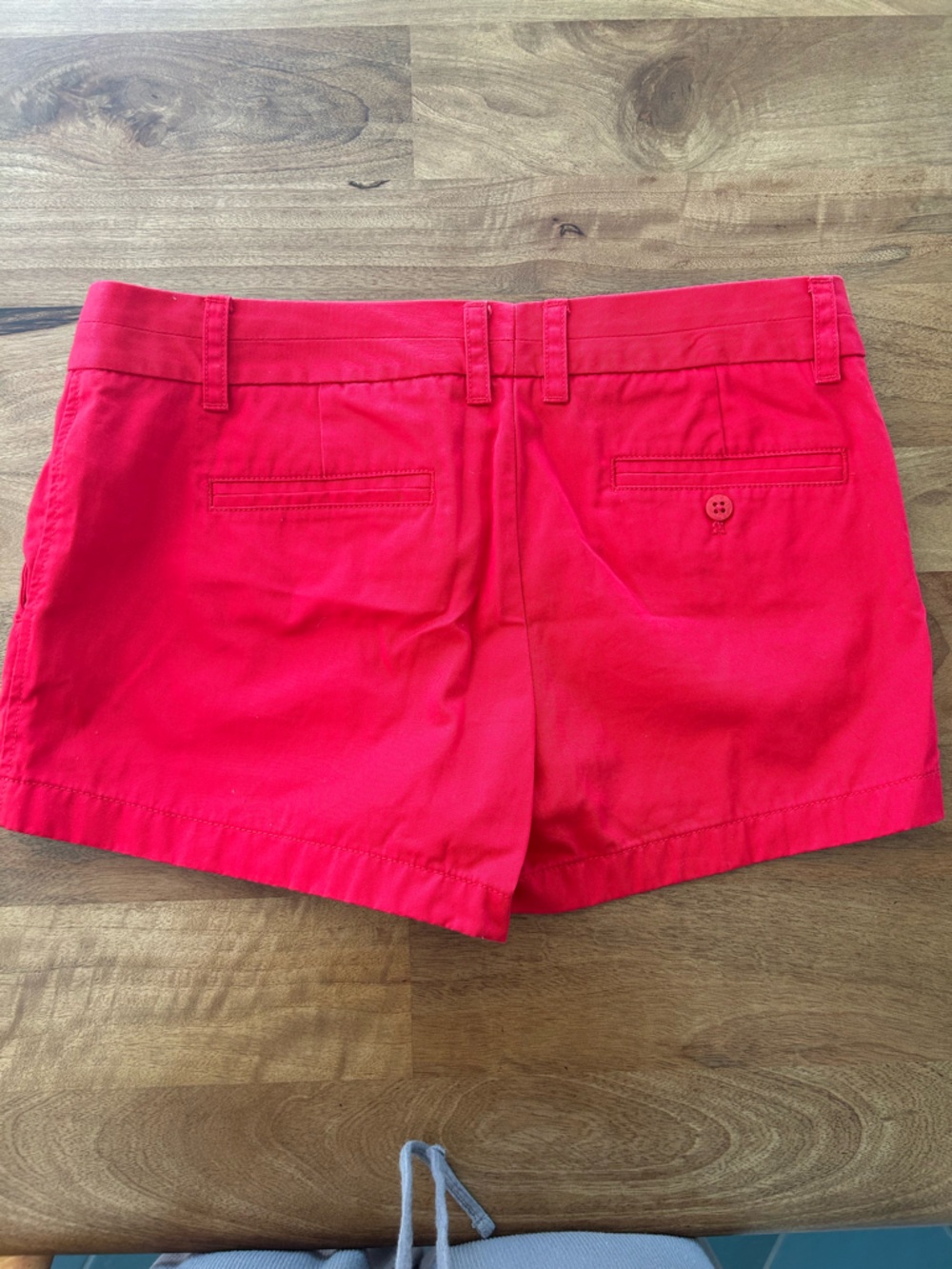 J. Crew Bright Red ‘Broken-In’ Chino Shorts 3.5” inseam Size 12 - Picture 5 of 9